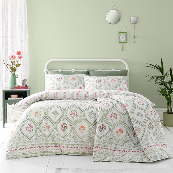 Catherine Lansfield Cameo Floral Duvet Set