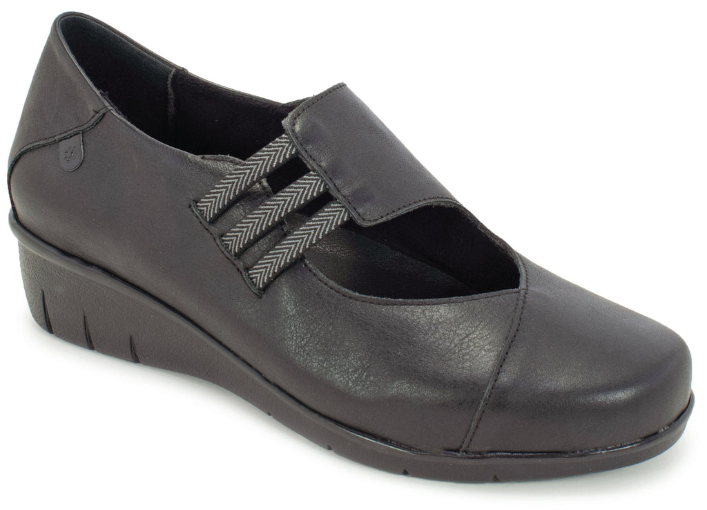 Valeria's Ladies Black Leather Wedge Shoes