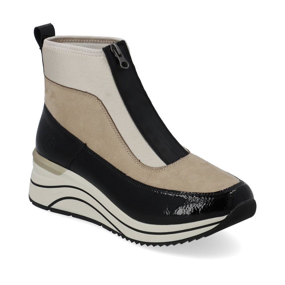 Remonte Front Zip Boot With Patent Finish