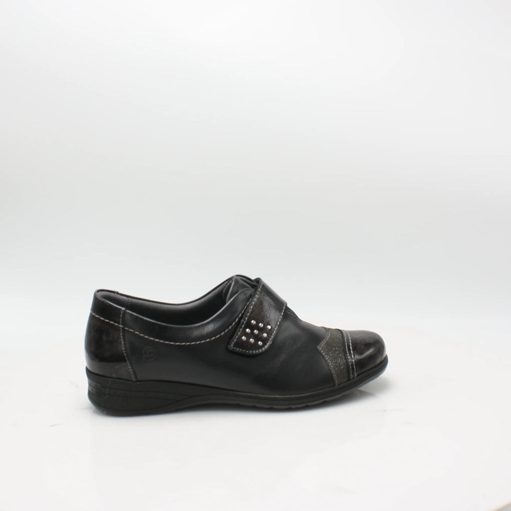 Suave Joan Black Shoe with Velcro Strap
