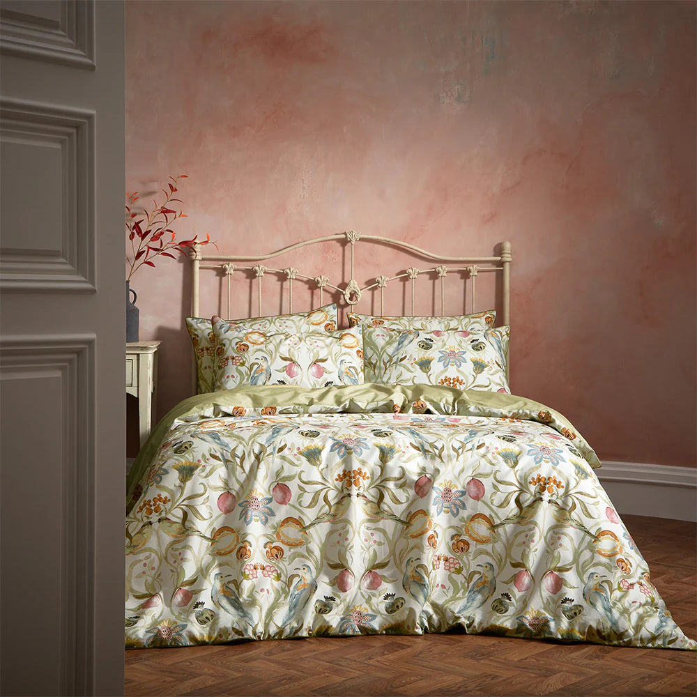 Songbird Traditional Floral Printed Piped Duvet Cover Set