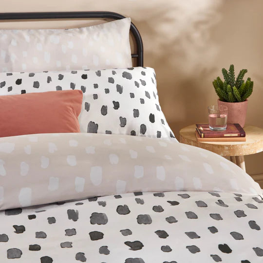 Robi Linen/Charcoal Soft Touch Duvet Cover Set