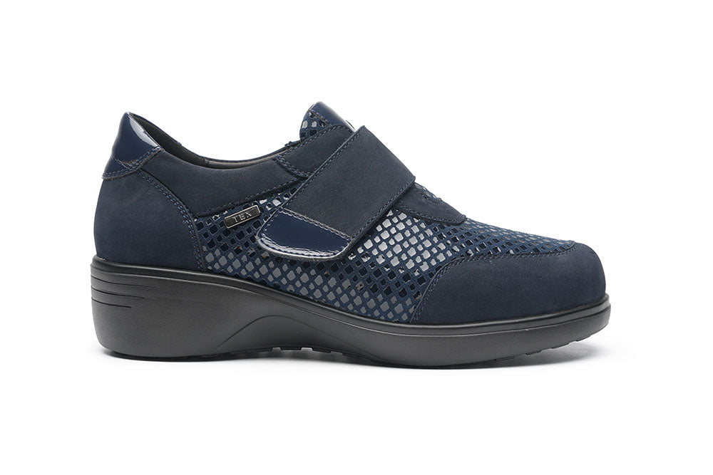 G-Comfort Ladies Navy Waterproof Leather Shoes