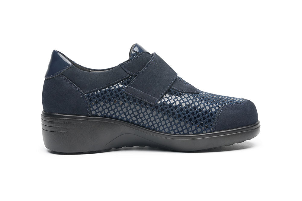 G-Comfort Ladies Navy Waterproof Leather Shoes