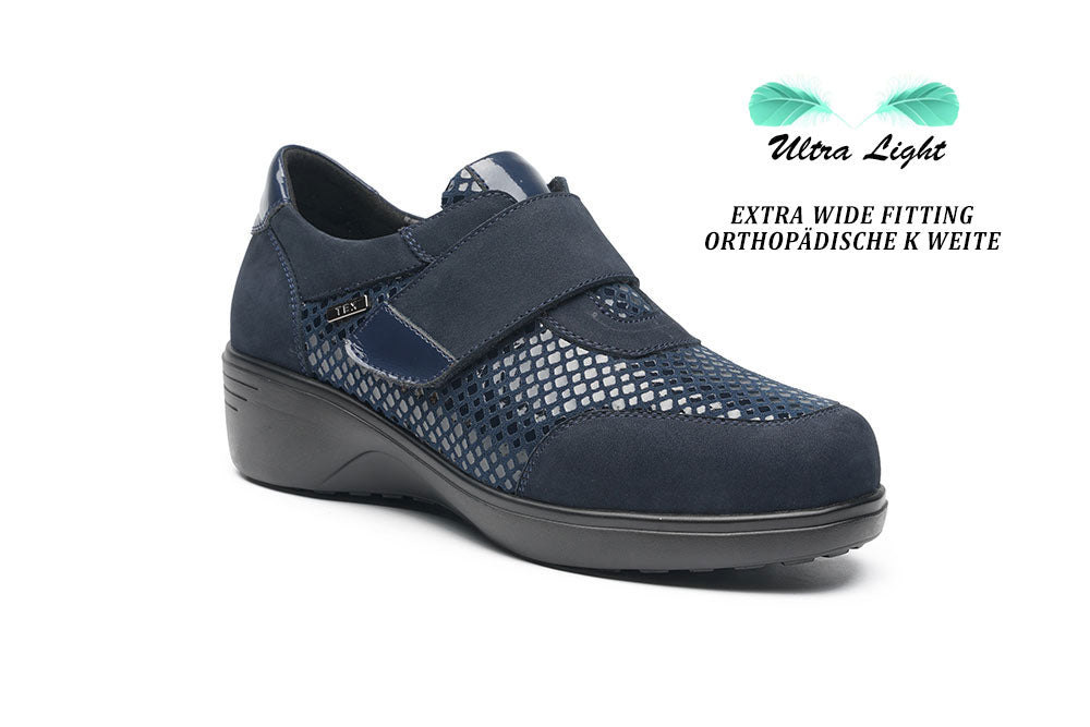 G-Comfort Ladies Navy Waterproof Leather Shoes