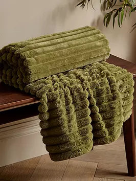 Catherine Lansfield Cosy Olive Ribbed Throw