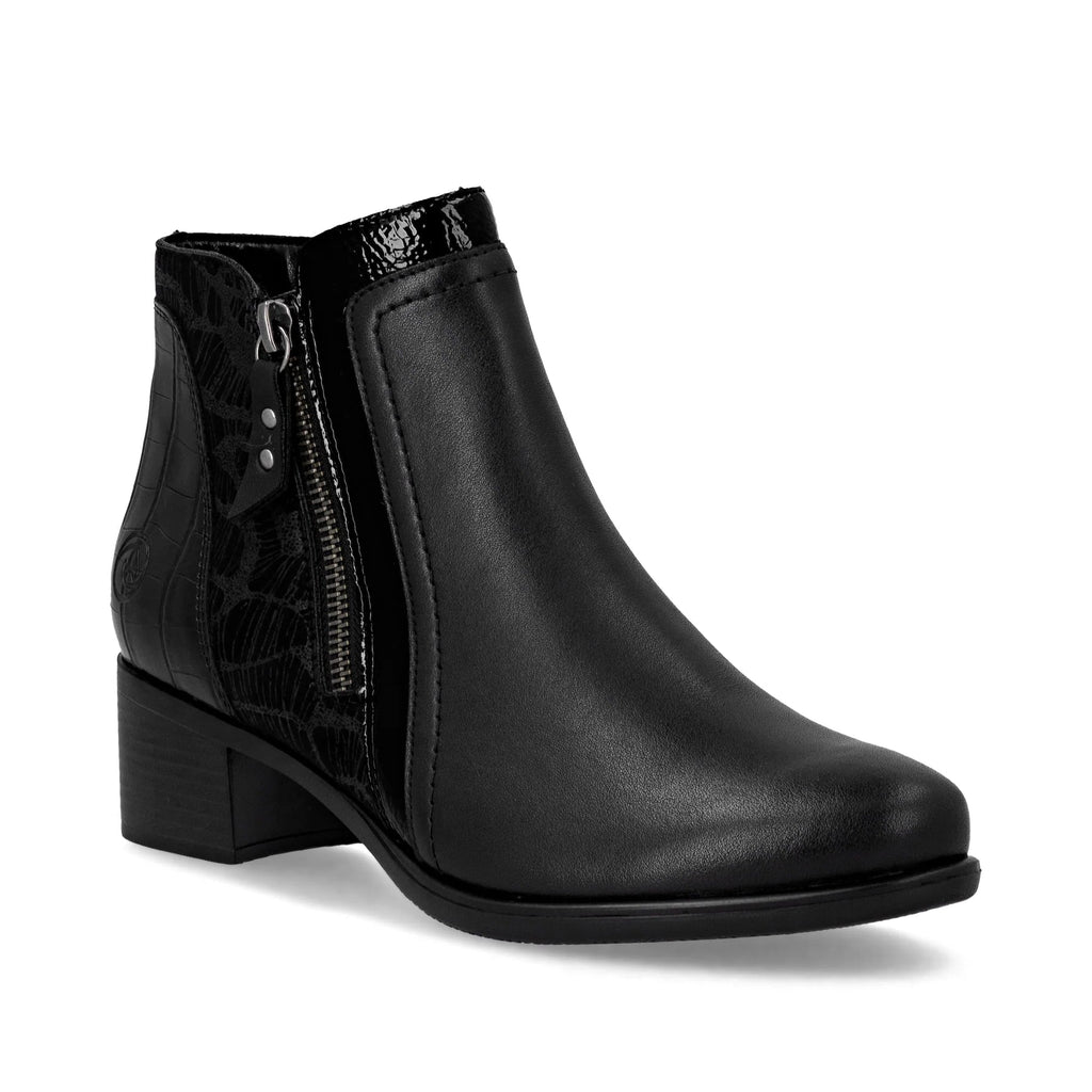 Remonte Ladies Black Leather Ankle Boots