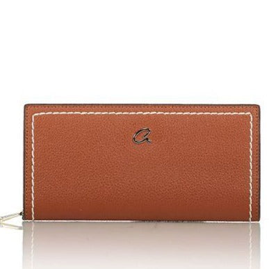 Camel Maddison zip wallet front view